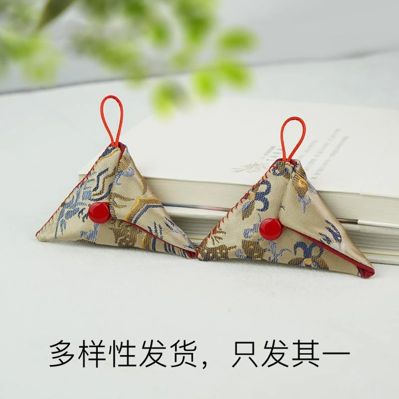 【香掌柜】鹤鹿同春三角锦囊（发一件）