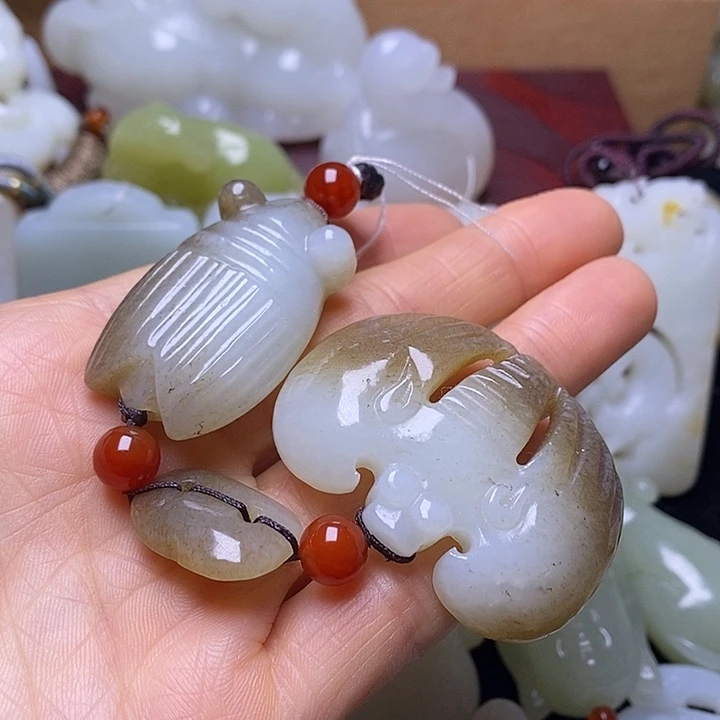 和田玉未镶嵌吊坠(不含链)
