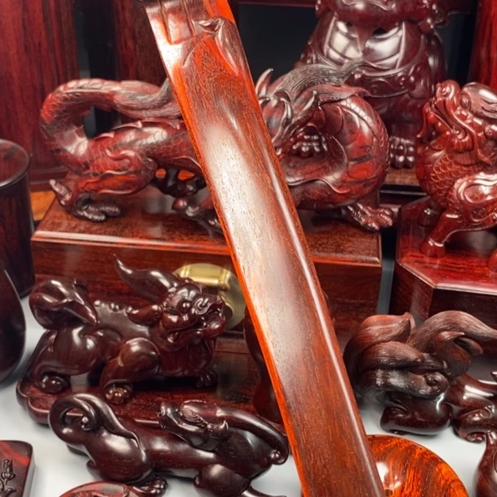 小叶紫檀其他（檀香紫檀）