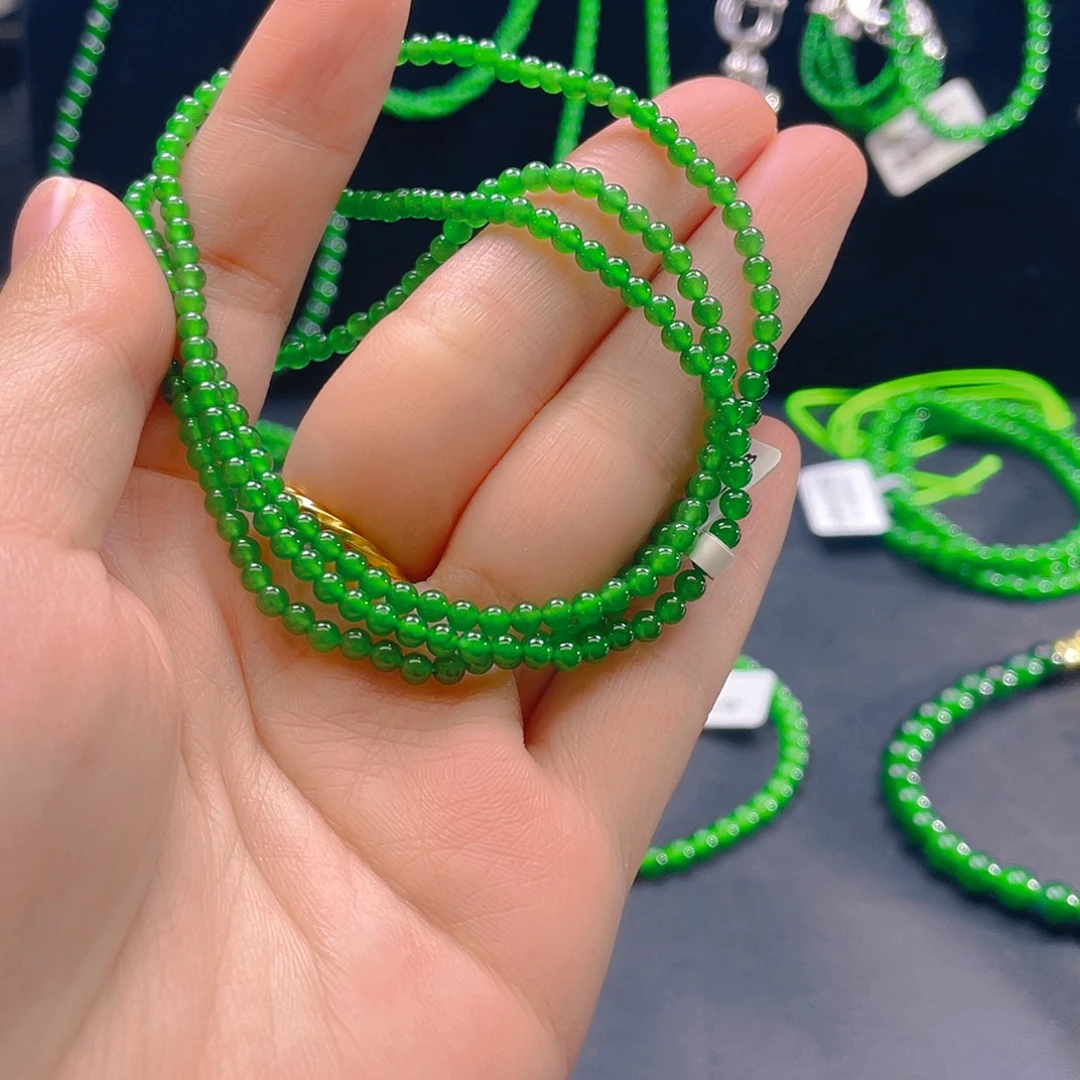 翡翠未镶嵌颈饰卡3