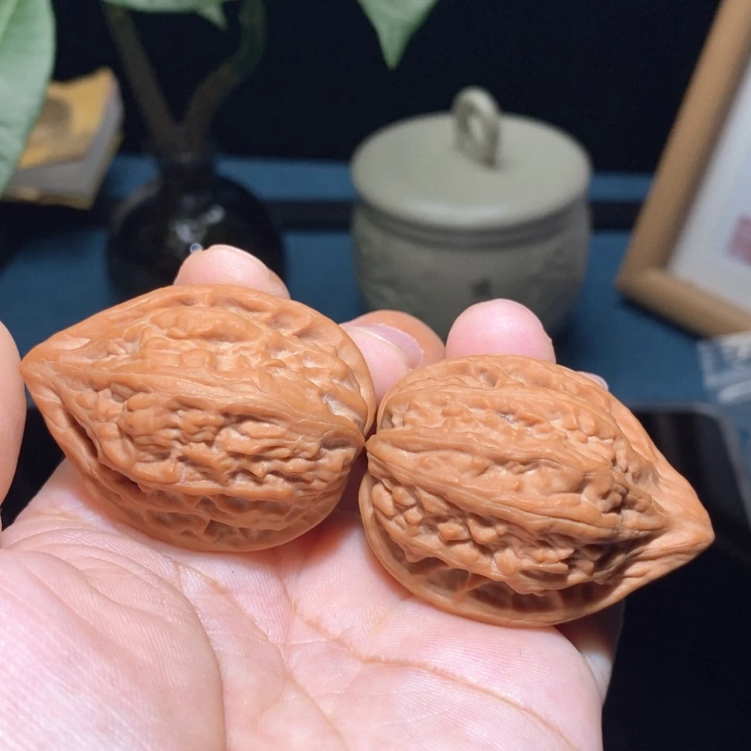 【闪购商品】文玩核桃吊坠瓷瓶鸭嘴