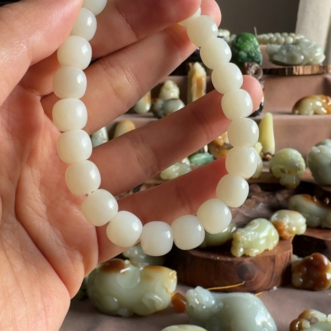 和田玉（糖玉）未镶嵌颈饰