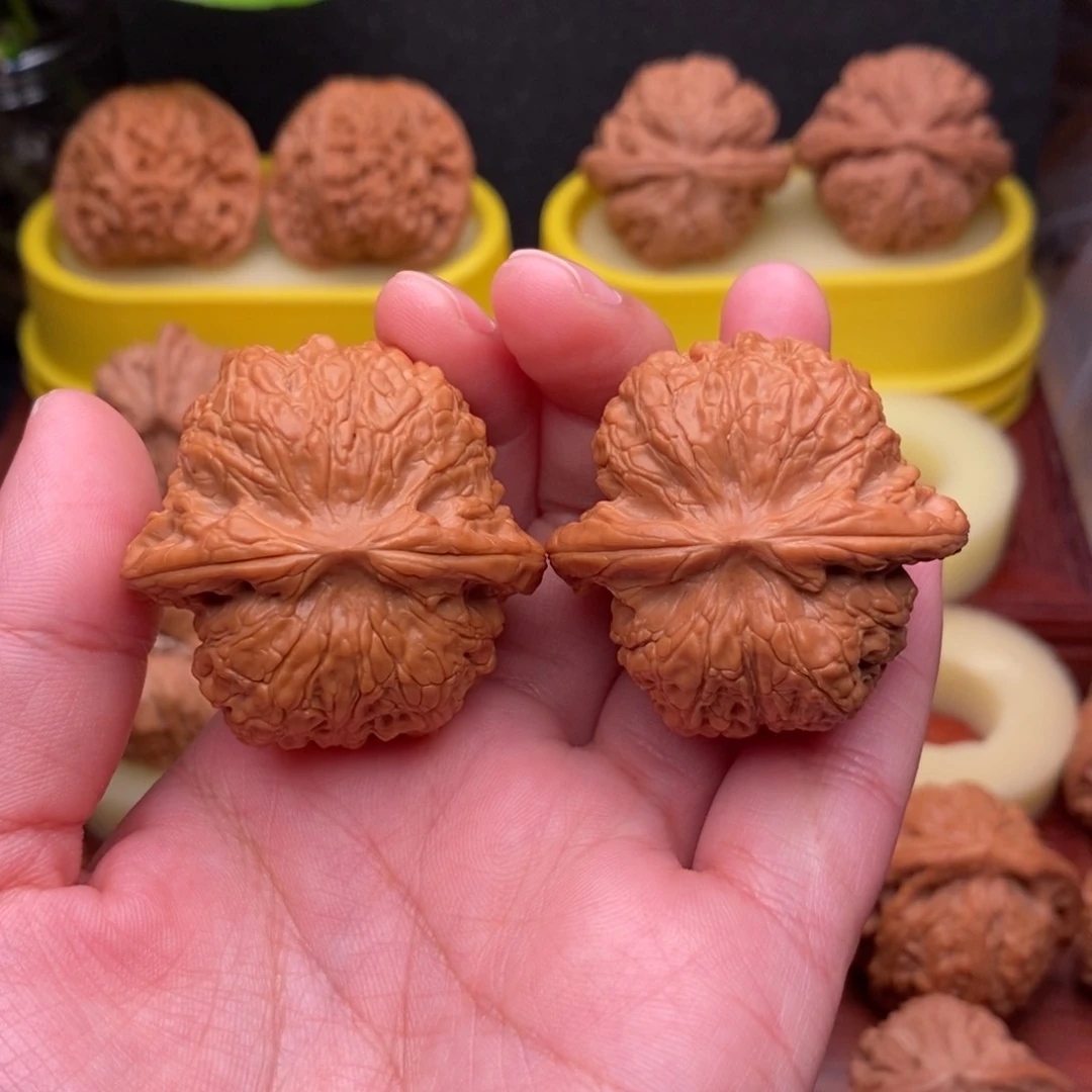 吊坠文玩核桃40“毕业”血麒麟