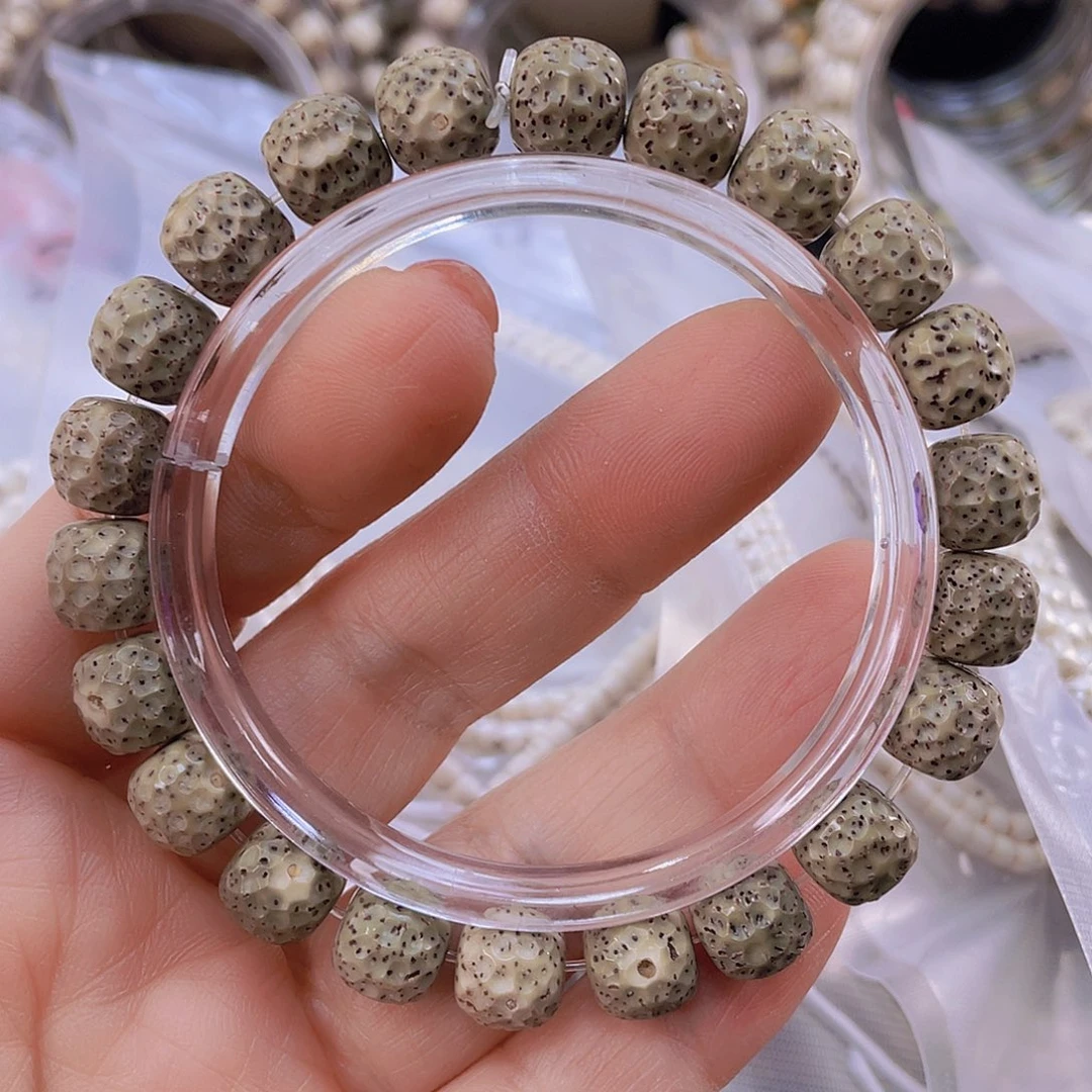 星月菩提手串石玉料机雕龙鳞手串尺寸9