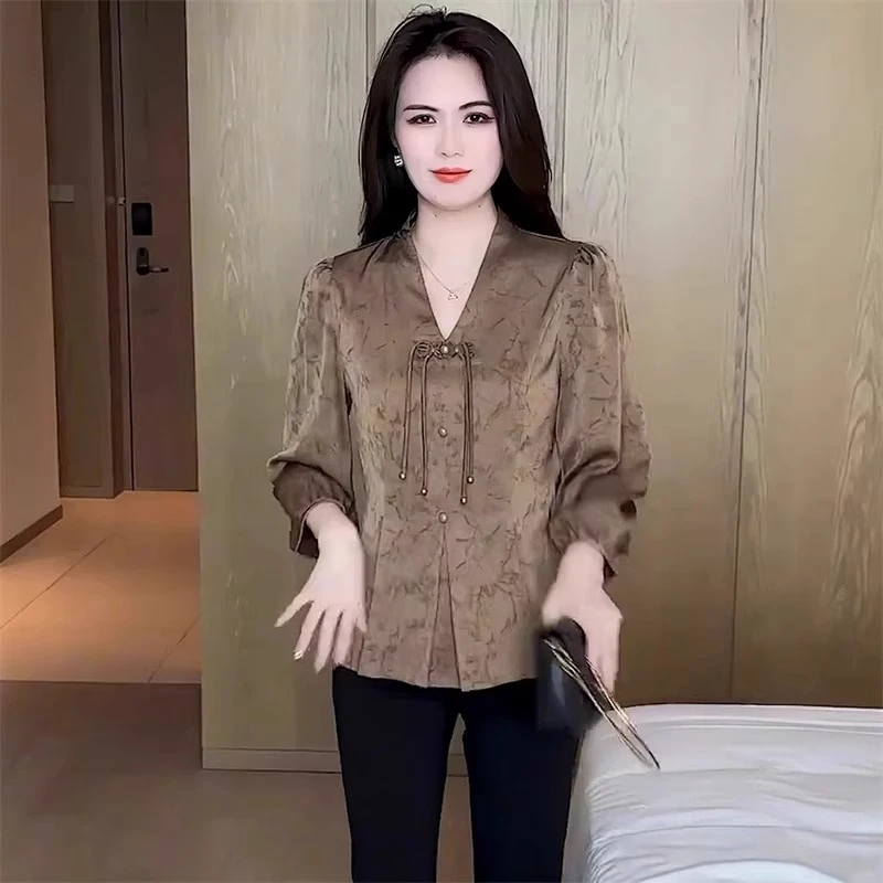 新中式国风衬衫女士2025年春秋季新款提花V领盘扣上衣长袖衬衣薄