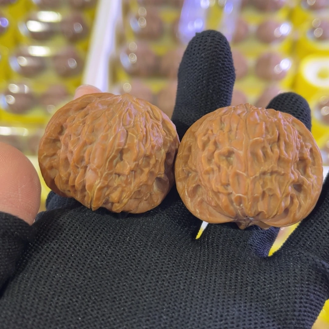 语***斋把件文玩核桃磨盘核桃全品