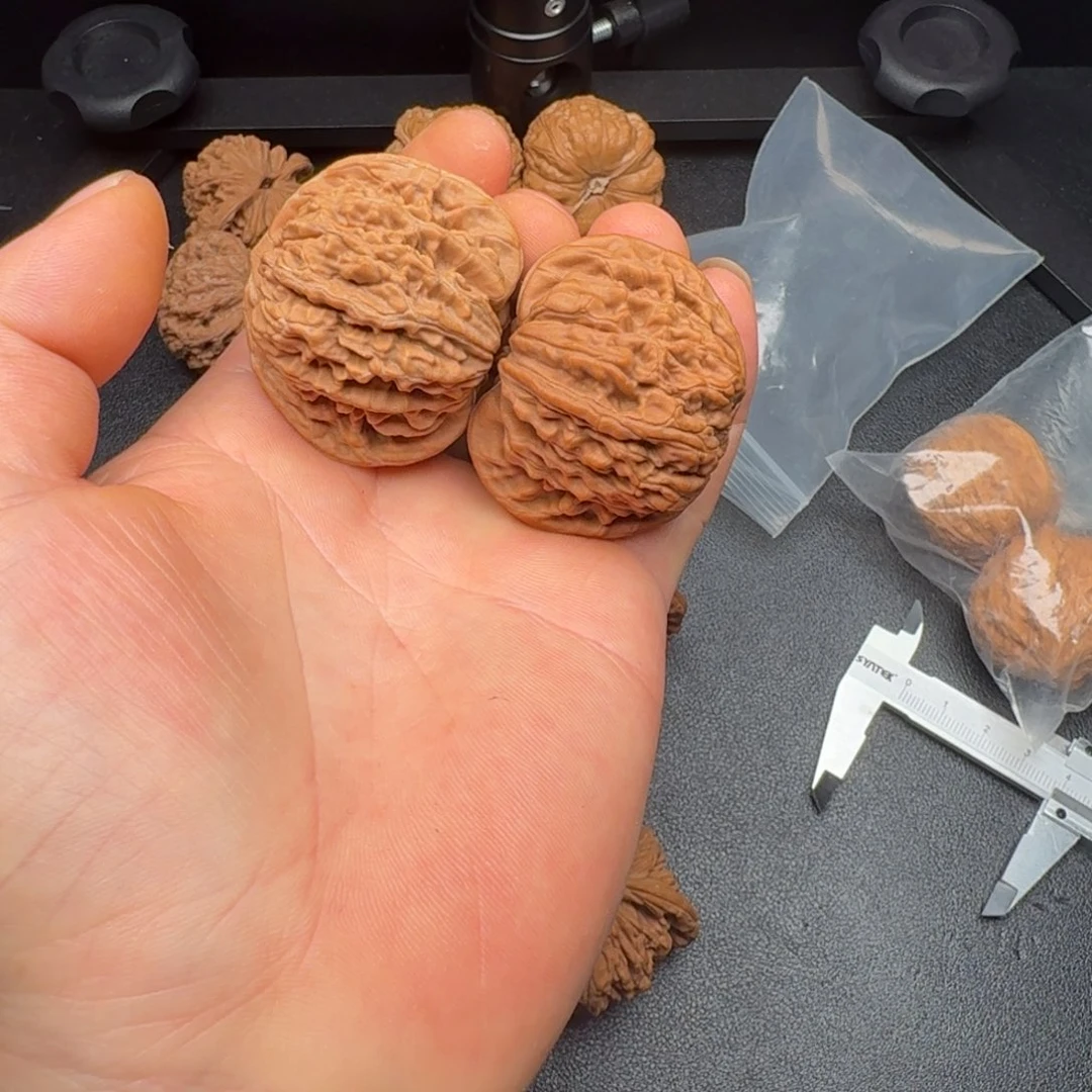 核桃把件k*k43 全品四座楼