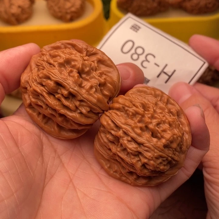 把件桃核山地楼41…..