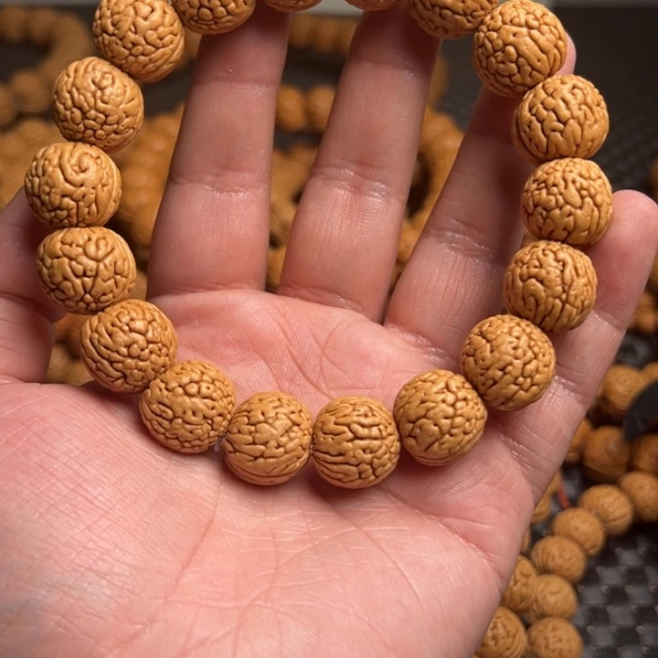 桃核手串晓野生铁扇