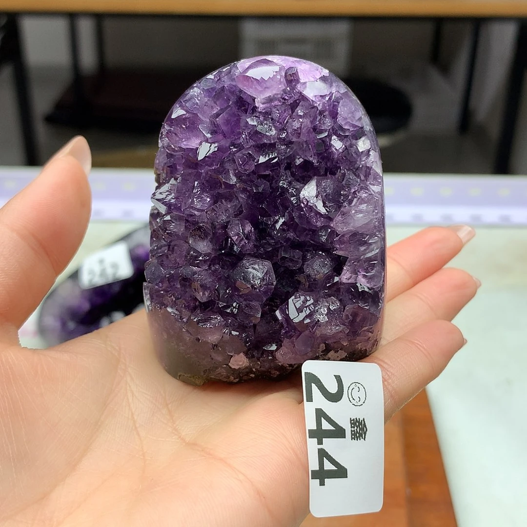 未镶嵌大型摆件（非配饰）水晶