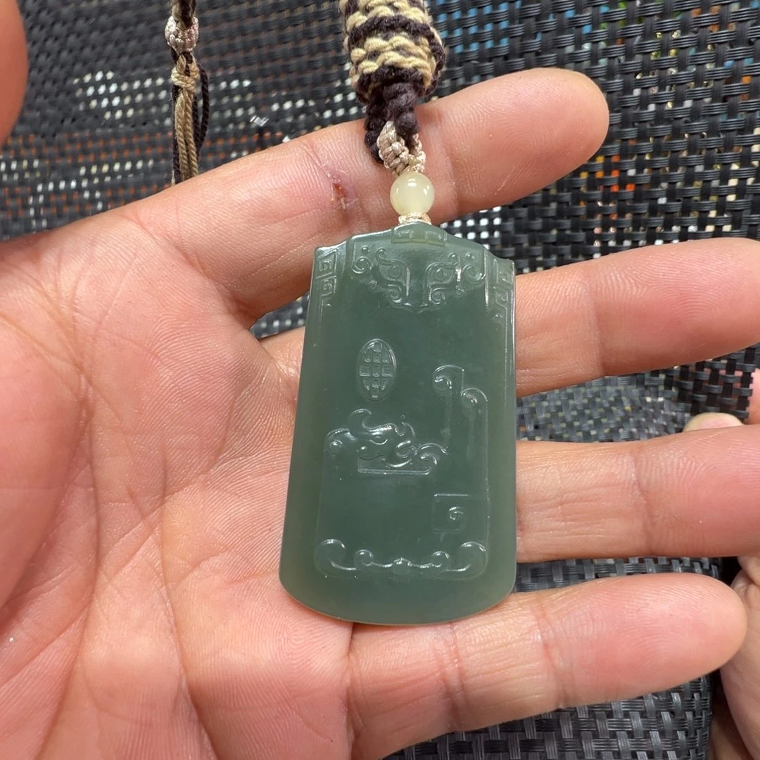 和田玉未镶嵌颈饰和田玉挂件