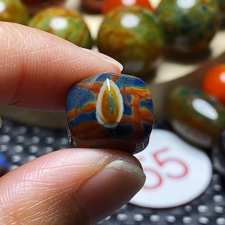 骄***夏玛瑙/玉髓未镶嵌颈饰