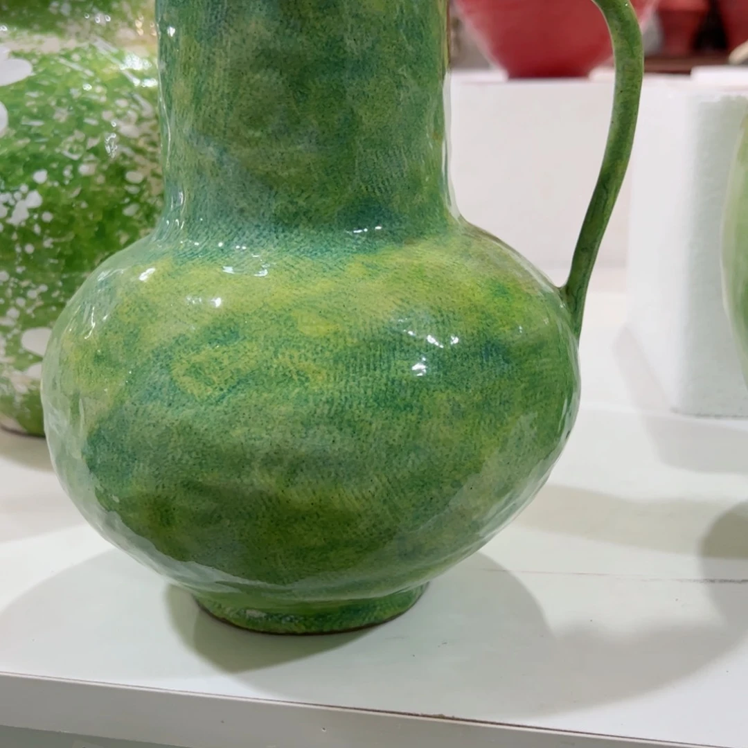 红陶马**呀口9高22无孔