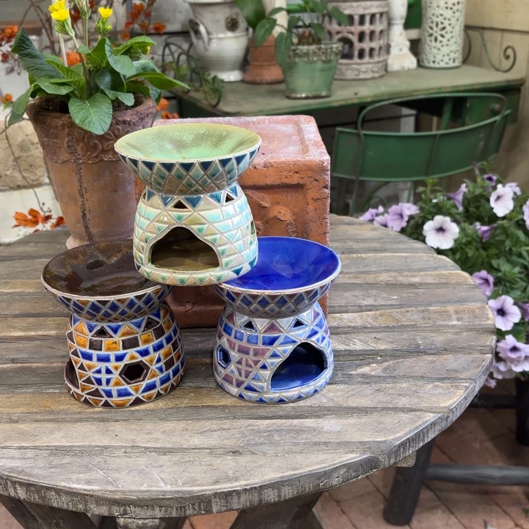 许纯的花房 烛台颜色随机