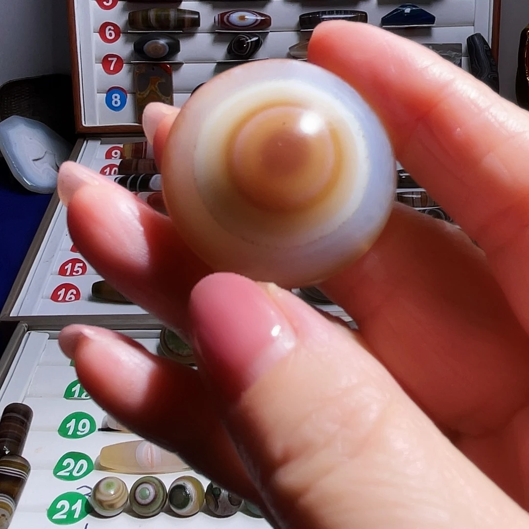 石***间玛瑙未镶嵌吊坠玛瑙板珠