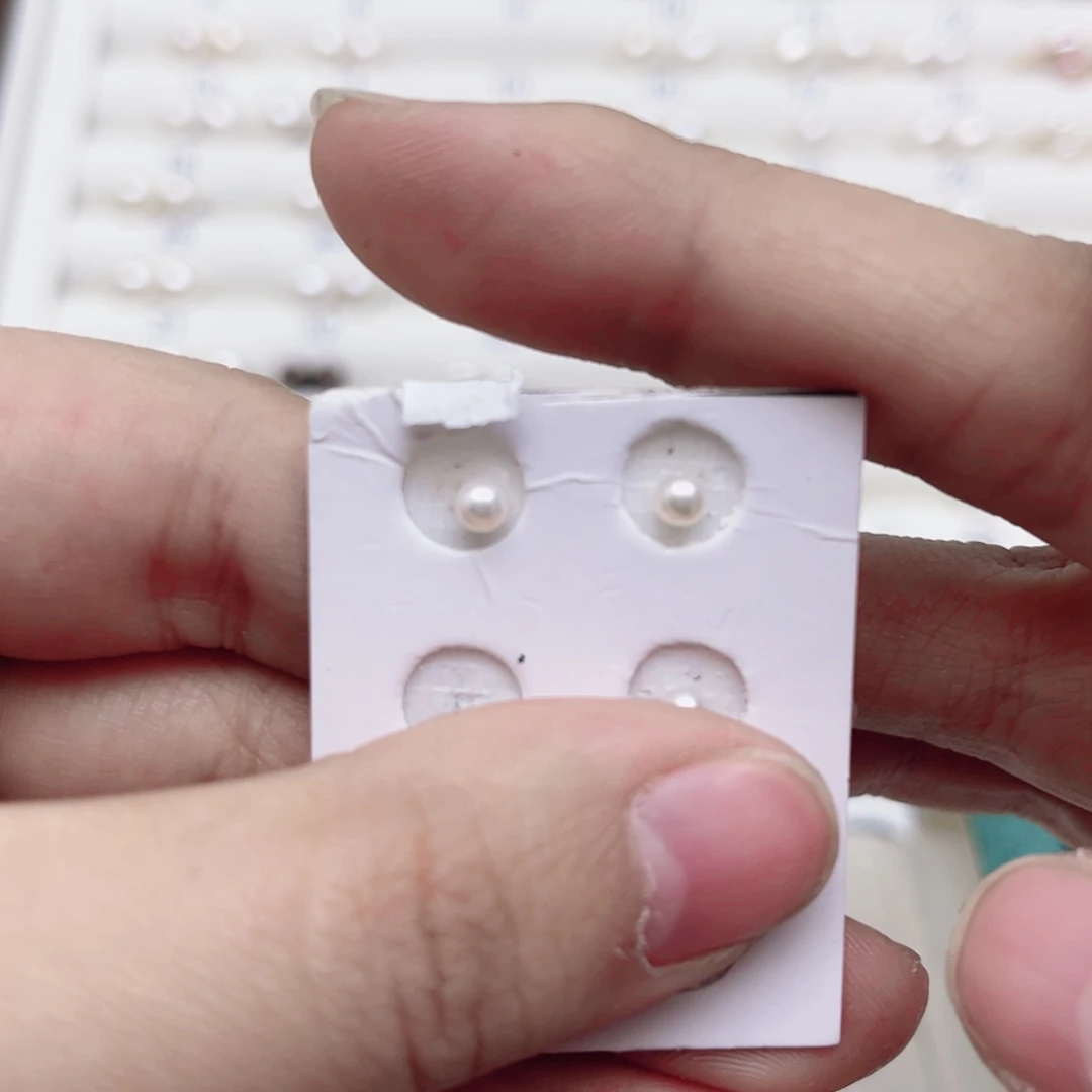 淡水珍珠耳饰银S925镶嵌仙****.