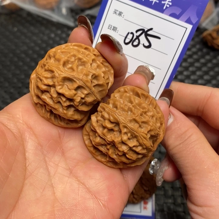 文玩核桃把件085苹果41