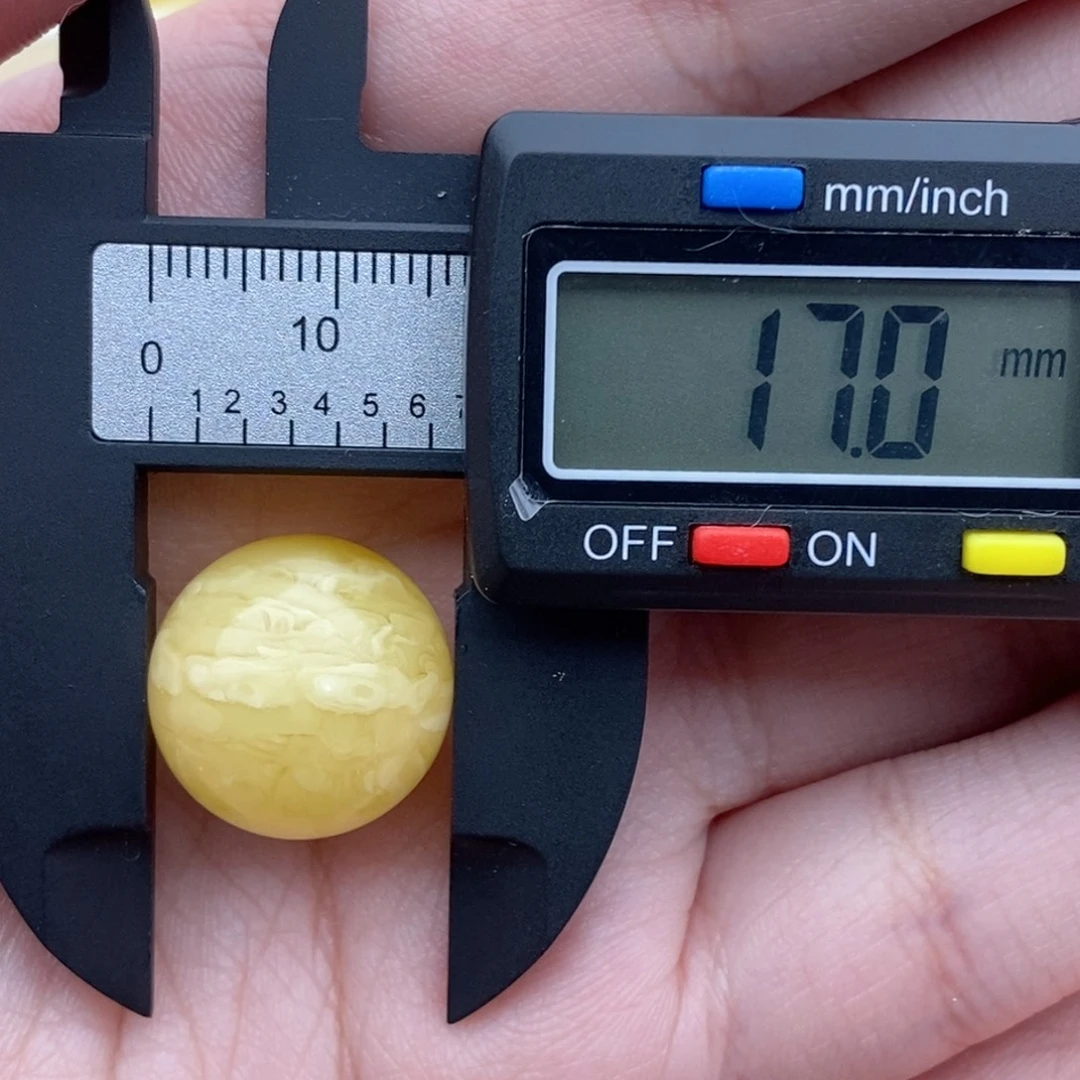 裸石蜜蜡未镶嵌虎皮