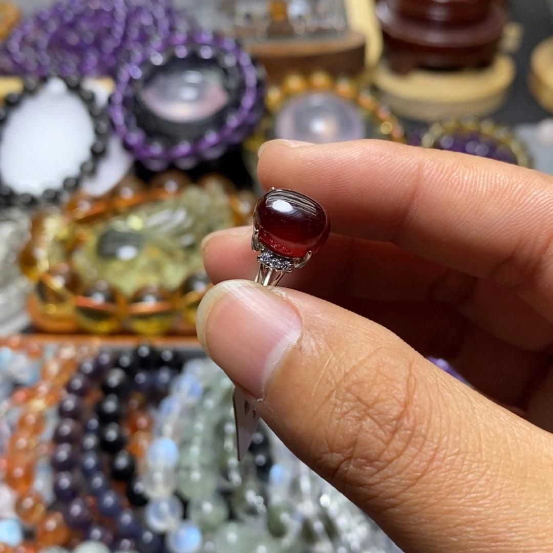 未镶嵌水晶手链默认