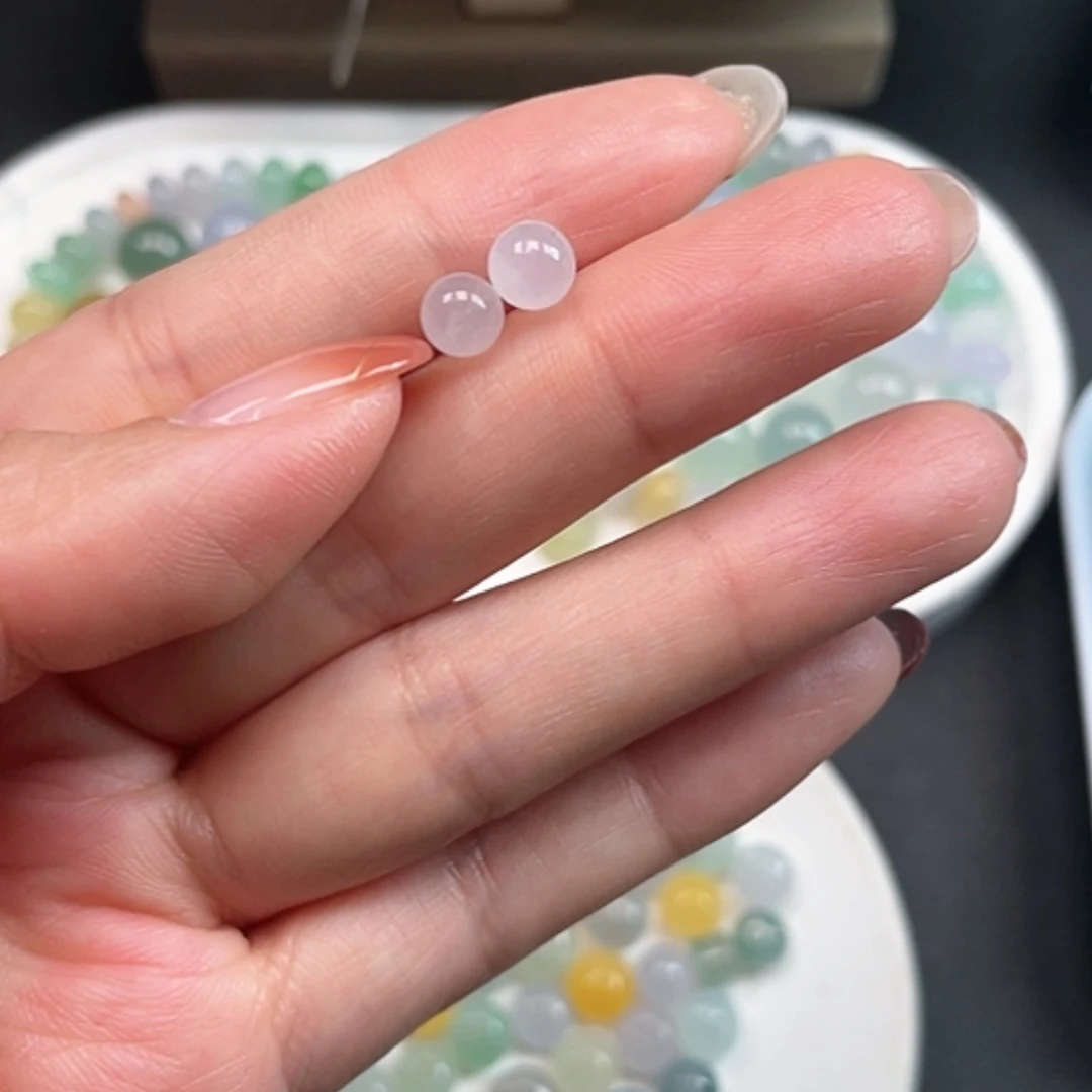 【闪购商品】定制翡翠未镶嵌小**?，