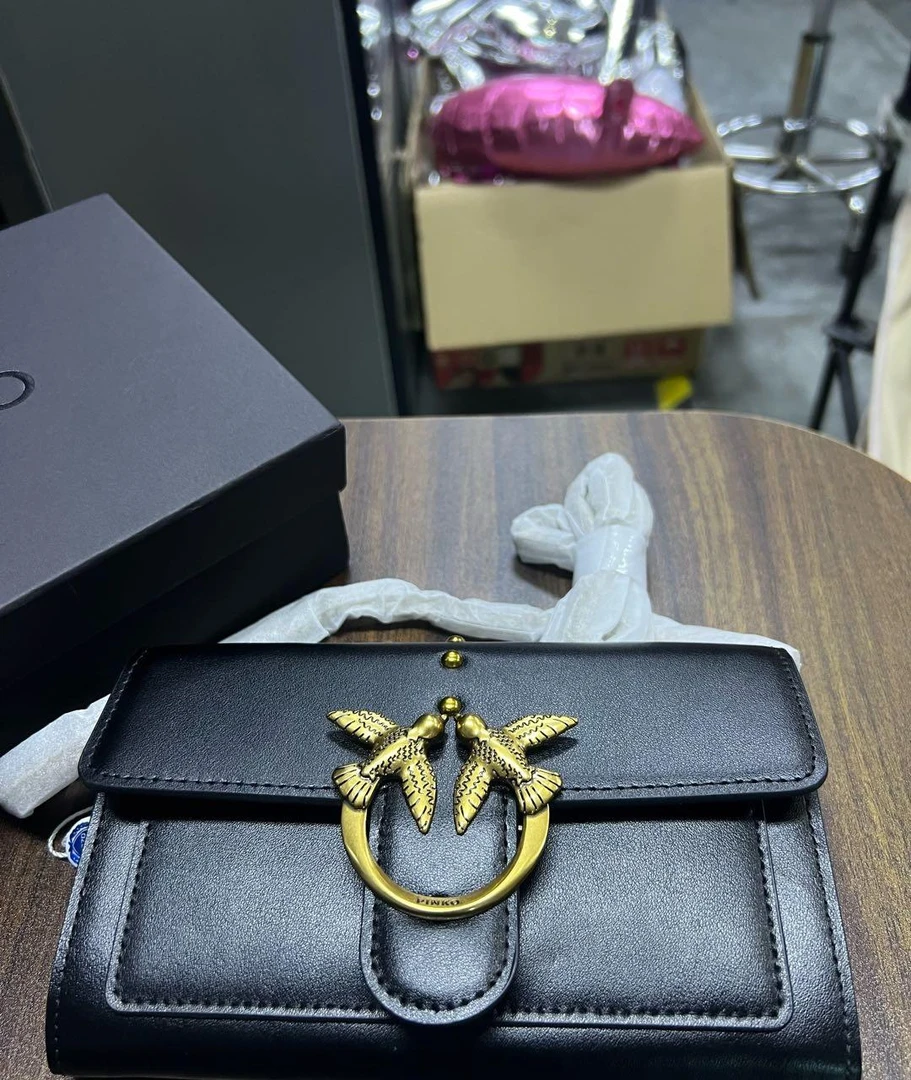 95新 pinko 斜挎包 16123