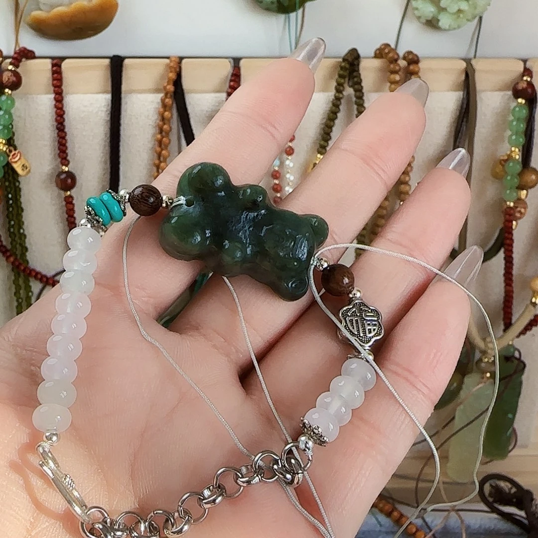 龙***忧蛇纹石玉合金颈饰