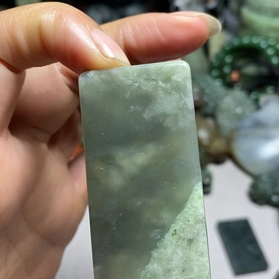 未镶嵌和田玉（糖玉）珠宝半成品