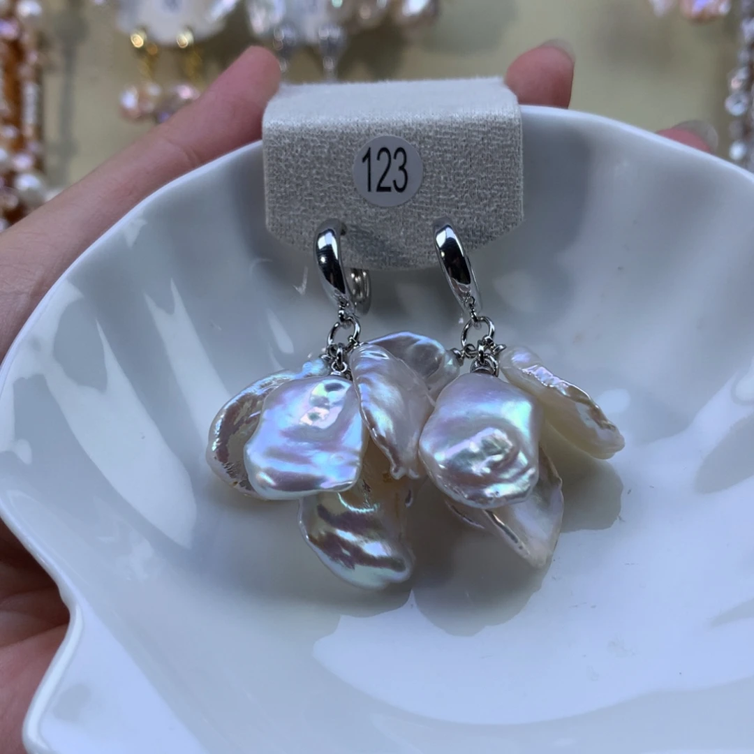 晨***娜合金淡水珍珠耳环特价123号拍2个