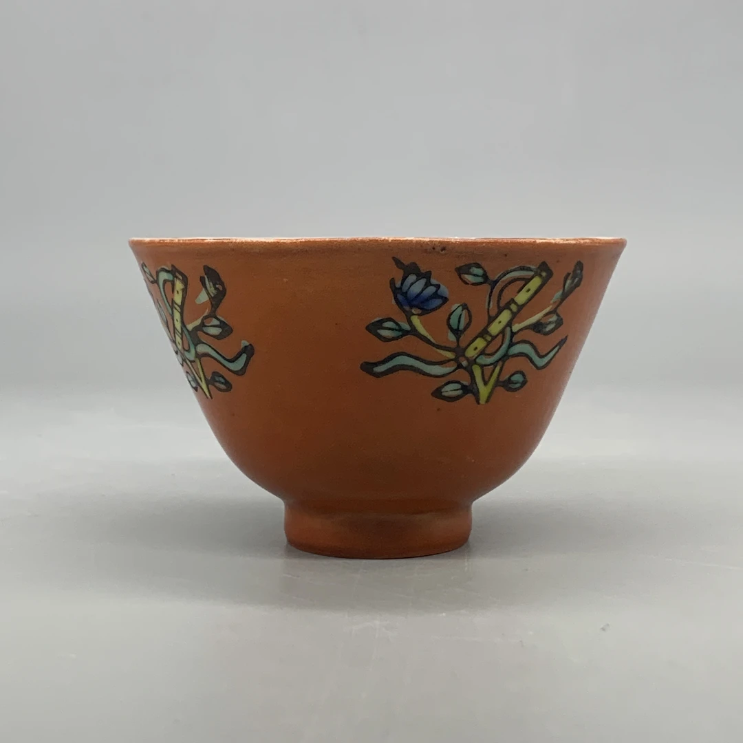 62511259*晚清珊瑚红地粉彩花卉纹杯/瓷器六/江苏省文物总店/J