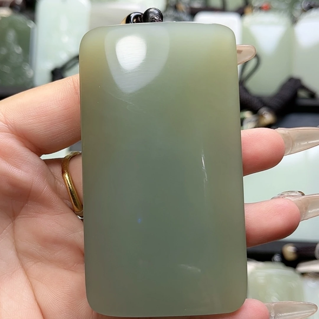 【闪购商品】颈饰未镶嵌和田玉养**哥