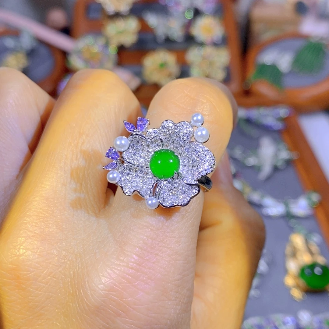 颈饰银S925镶嵌翡翠