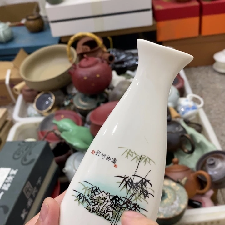 陶瓷艺术品及陶瓷壶壶