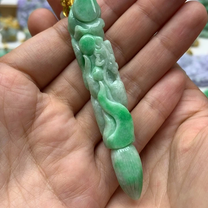 颈饰未镶嵌翡翠翡翠