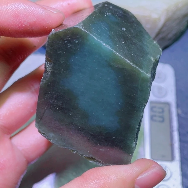 和田玉（糖玉）未镶嵌珠宝半成品