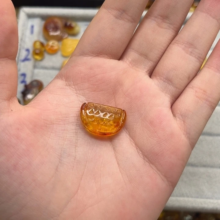 未镶嵌琥珀裸石?***나天然蜜蜡配件