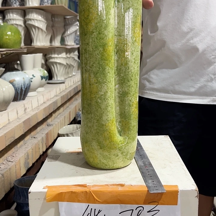 景德镇陶瓷花瓶微瑕介意勿拍