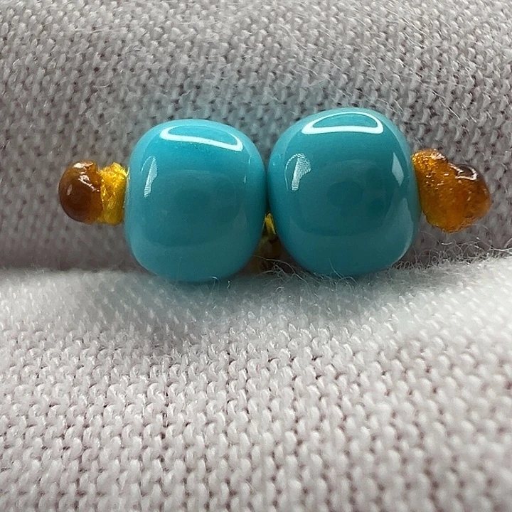 绿松石未镶嵌老型对珠5.8