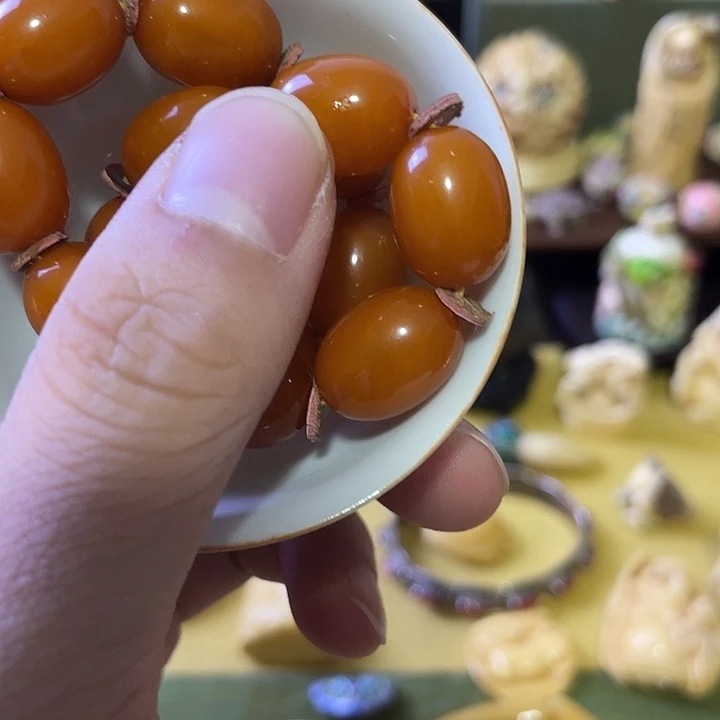 帥***瓷片精致雕刻工艺精湛
