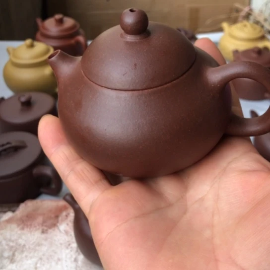 紫砂茶壶紫泥文但170豪升左右