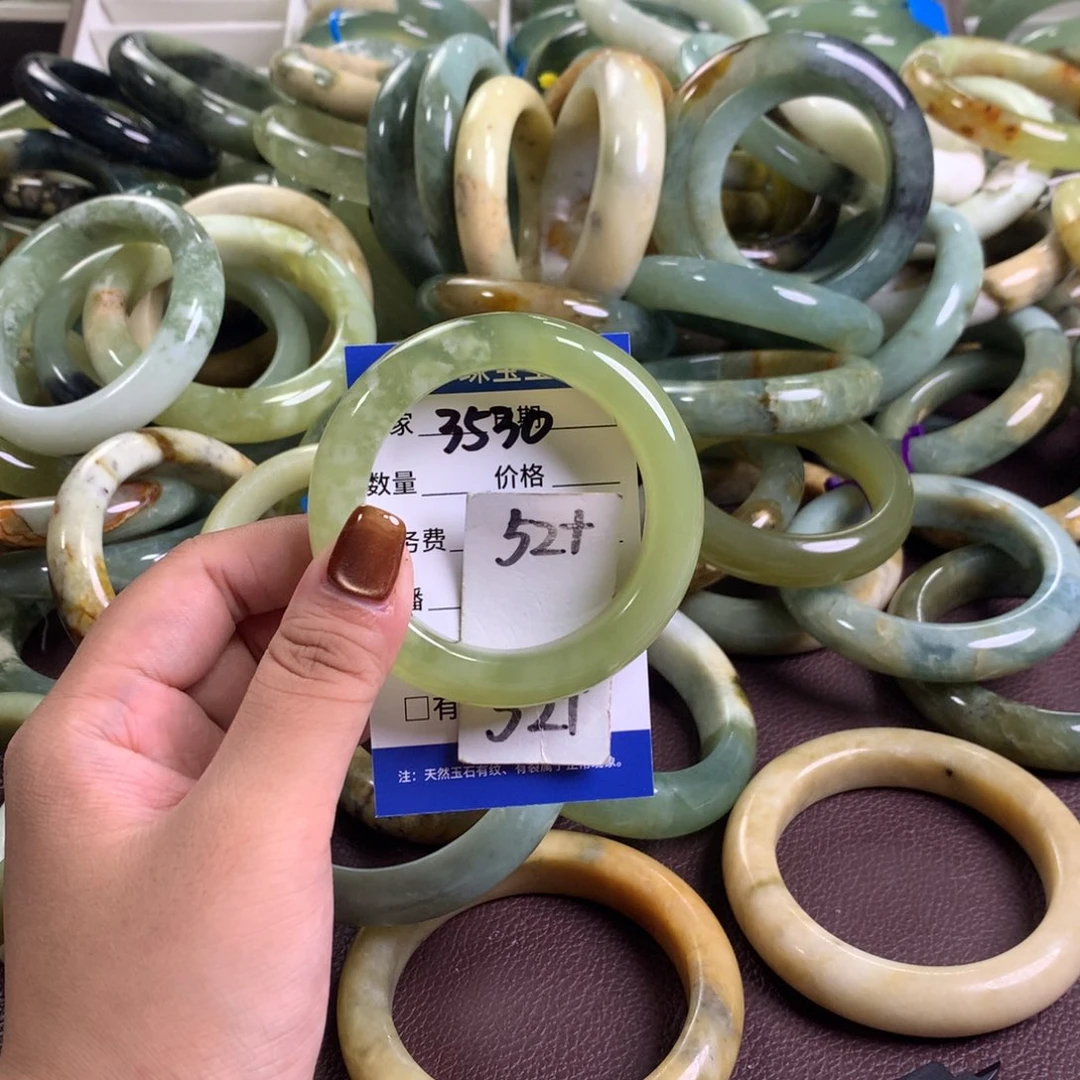 未镶嵌蛇纹石玉手镯3530