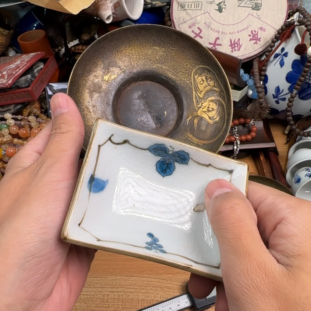 绿泥陶瓷孤品单件车里拍