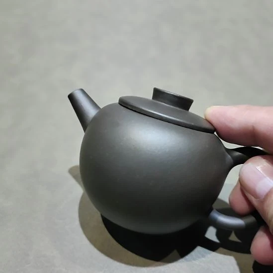 紫砂茶杯60年代一厂黑料半手