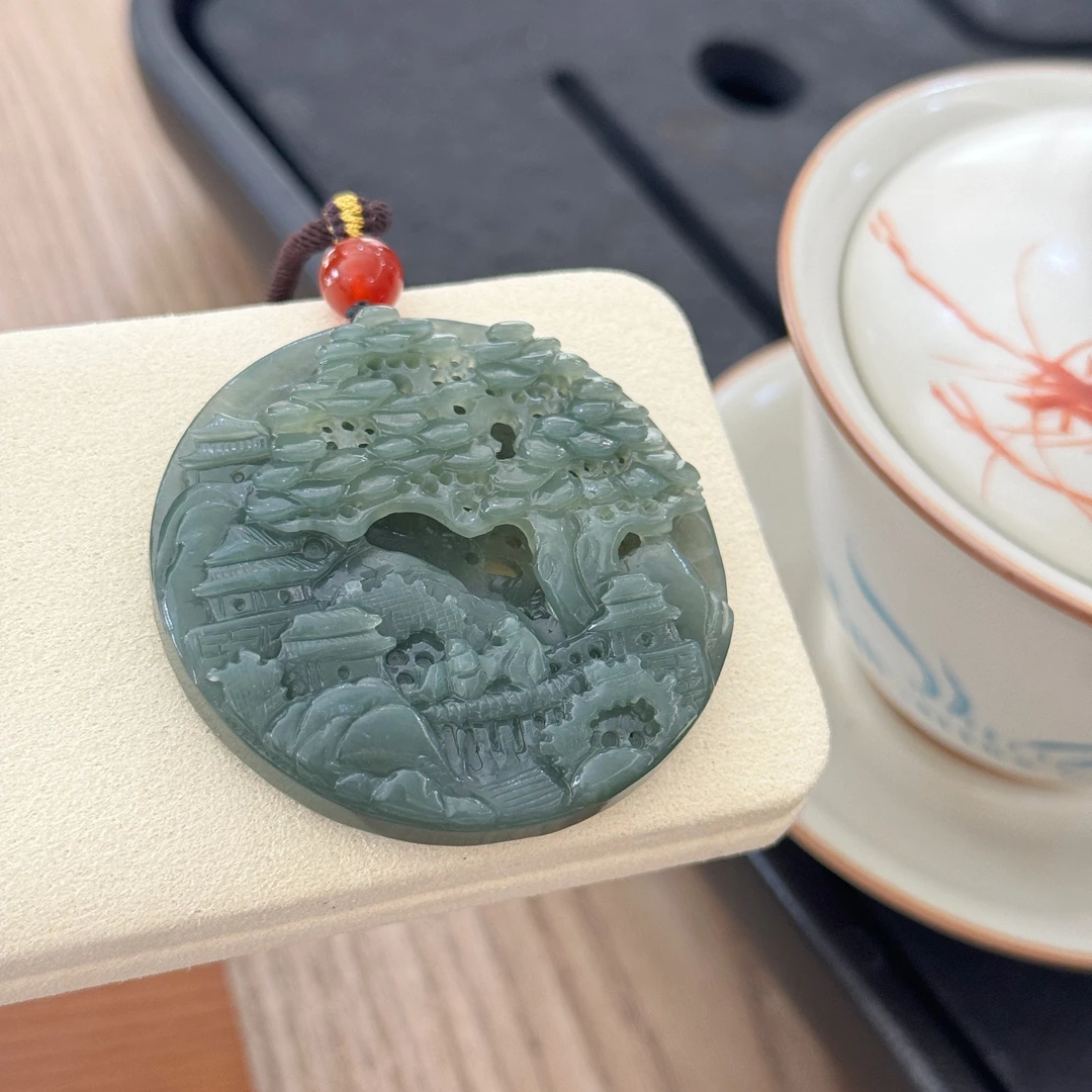 和田玉圆牌山水牌雕刻精致礼物-267