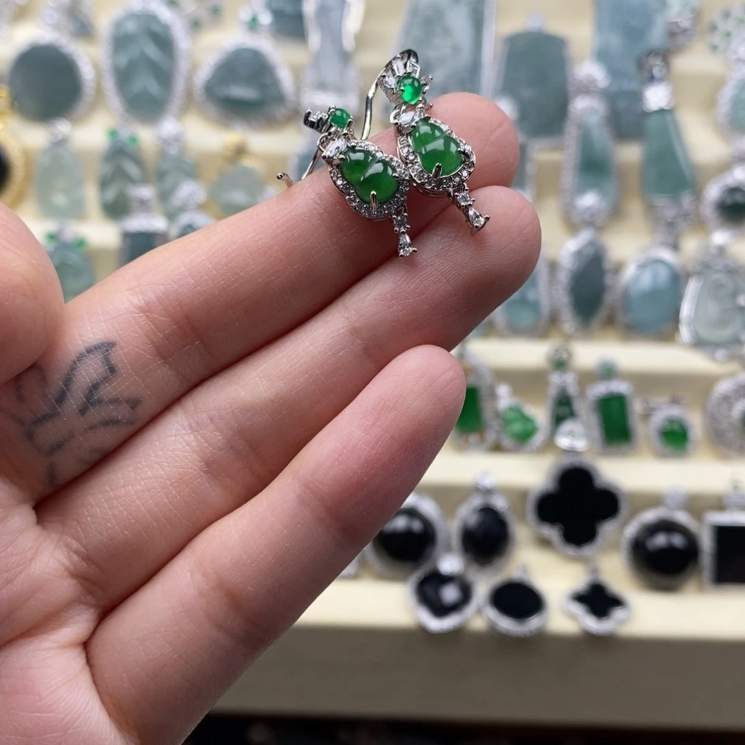 未镶嵌挂件翡翠翡翠