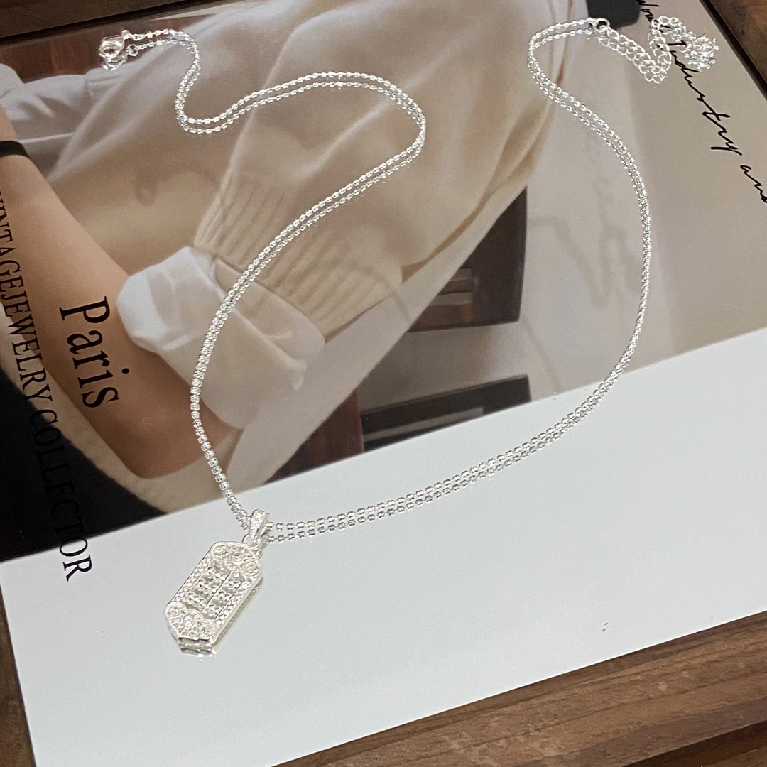 （T） 镀K金 方牌小算盘 项链X8420