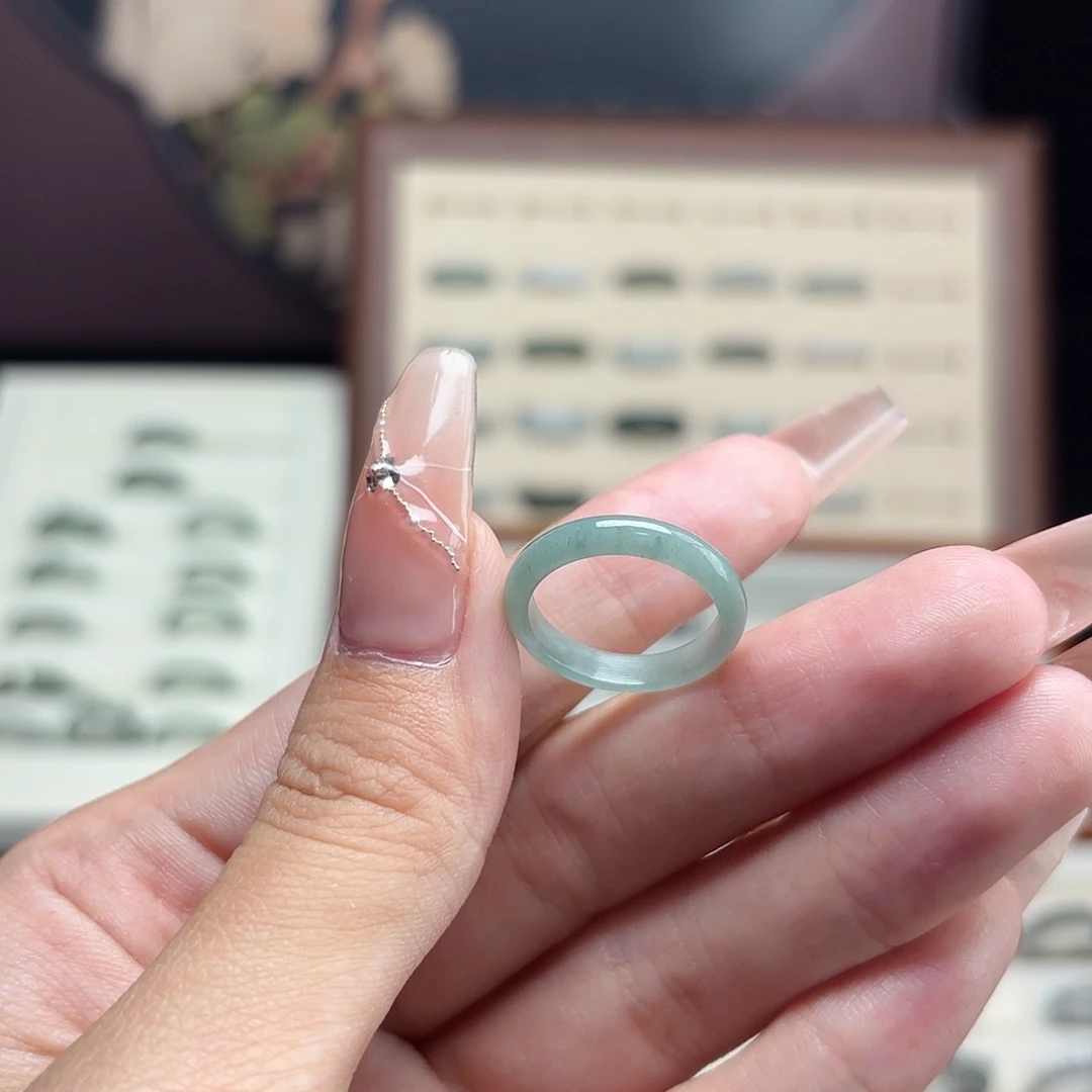 翡翠未镶嵌戒指港10编号73