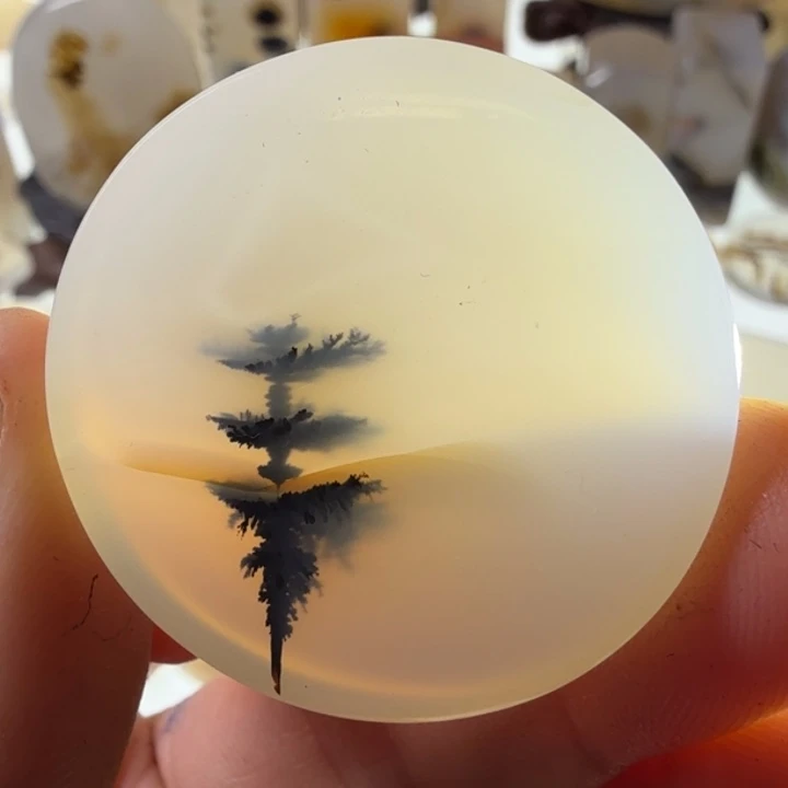 玛瑙/玉髓未镶嵌珠宝半成品