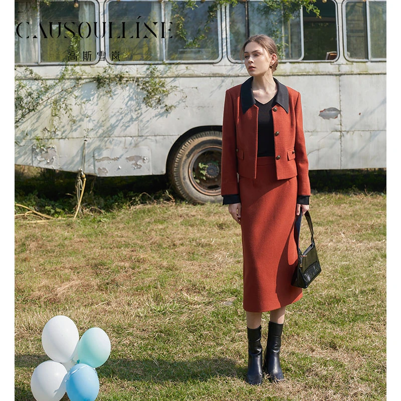 高斯雪岚【春装上新】气质时尚休闲韩版短外套女24112072