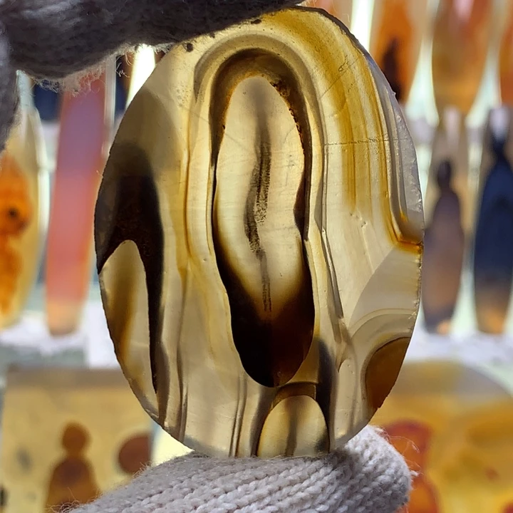 未镶嵌玛瑙/玉髓珠宝半成品68