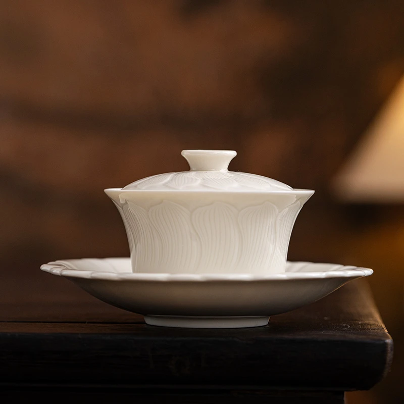 仿宋定窑白浮雕陶瓷三才盖碗茶杯家用防烫单个泡茶碗高档功夫茶具